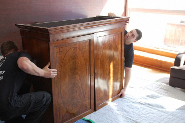 شركة نقل العفش بالرياض